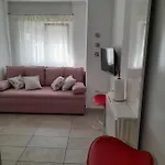 Apartment By The Sea Okrug Gornji, Ciovo - 21985 *